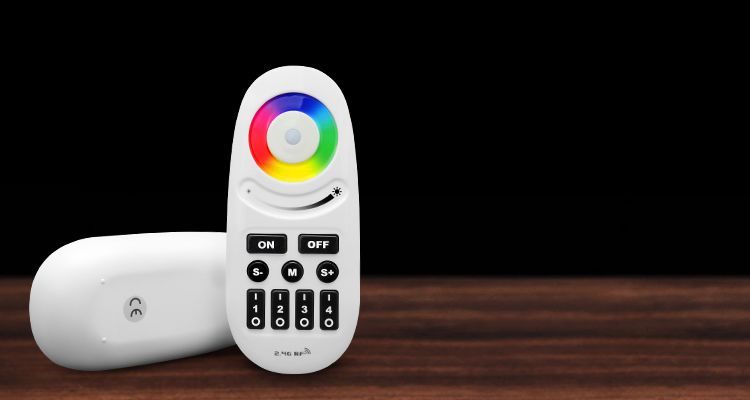 Button remote controller MiLight RGBW (2.4 GHz, 4 zones) RL095 photo