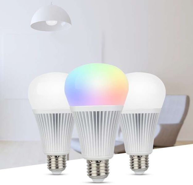 Смарт світлодіодна лампочка MiLight, 9W, RGB+CCT LL012 фото