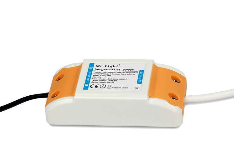 Smart светильник даунлайт RGB + CCT, WIFI, 9W DL064 фото