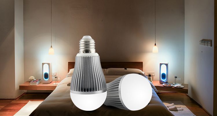 Світлодіодна смарт лампочка MiLight, 9W, RGBW, E27, WW, WIFI LL016 фото