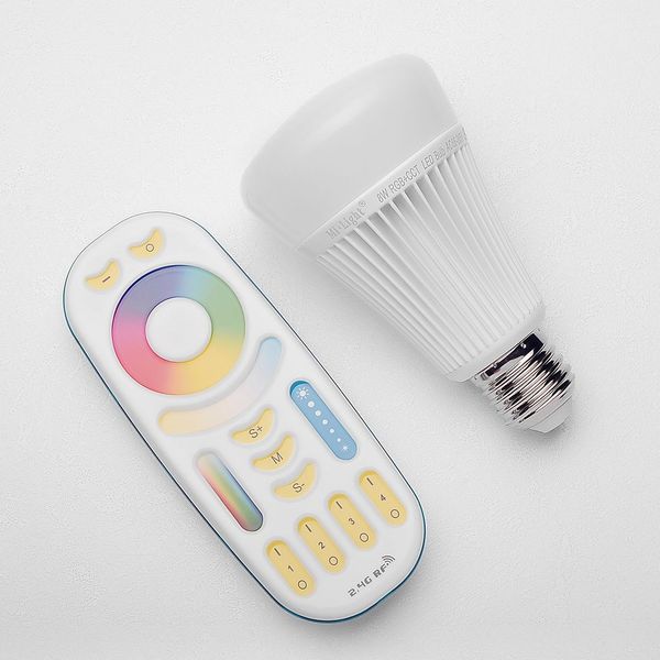 Светодиодная smart лампочка MiLight, 8W, RGB+CCT, WIFI LL015 фото