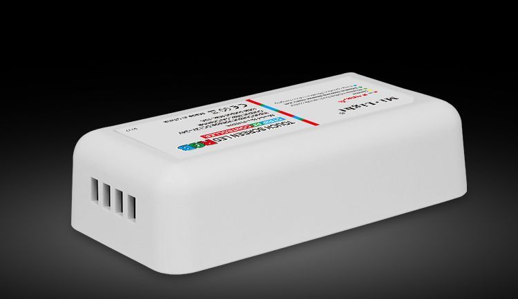 Радіо контроллер для RGB стрічки, з пультом, сенсорний (2,4 ГГц) RLC025-RGB фото