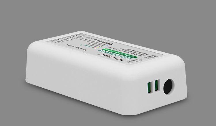 Радіо диммер для LED стрічки з пультом (2,4 ГГц) RLC021 фото